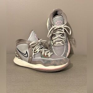 Nike Kyrie Infinity Grade School 4Y Leopard Camo Basketball Shoes Youth 4Y